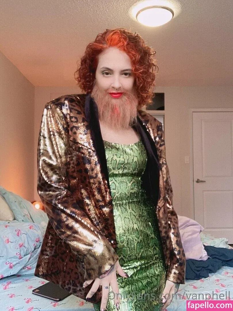 vanphell / vanthill_r Onlyfans Photo Gallery 