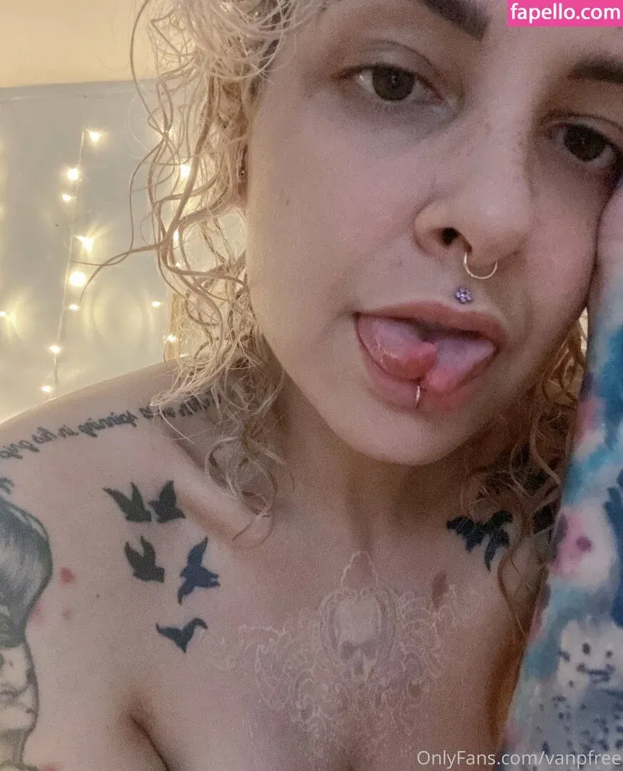 vanphell / vanthill_r Onlyfans Photo Gallery 