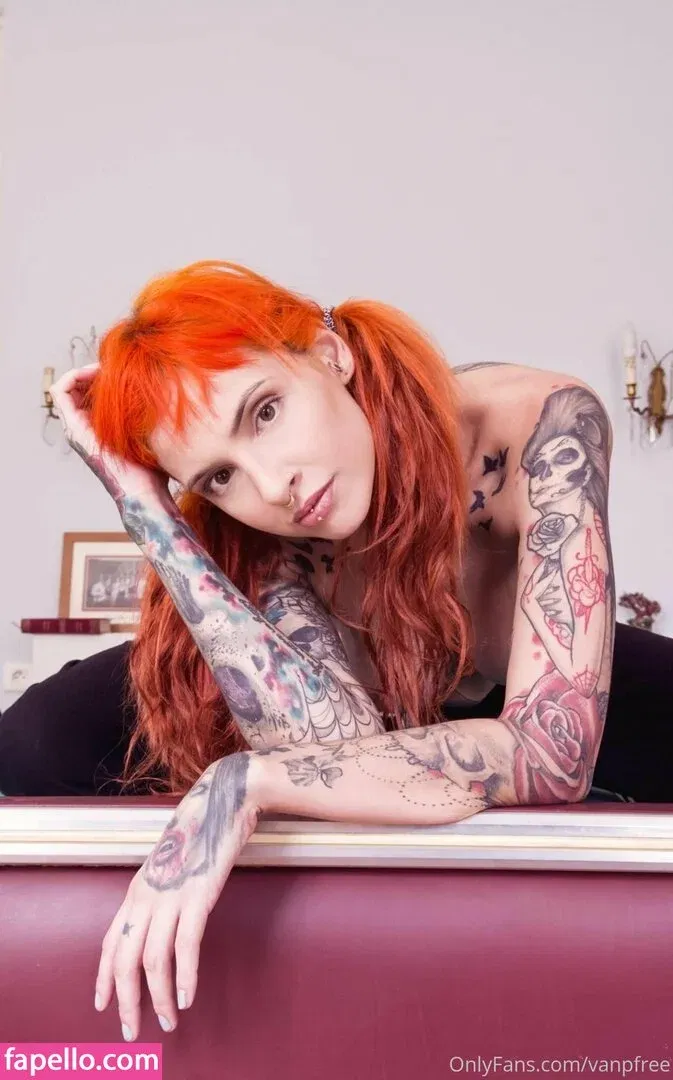 vanphell / vanthill_r Onlyfans Photo Gallery 