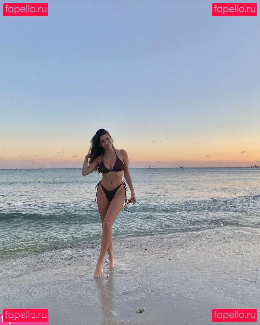 Alina Benun Onlyfans Photo Gallery 