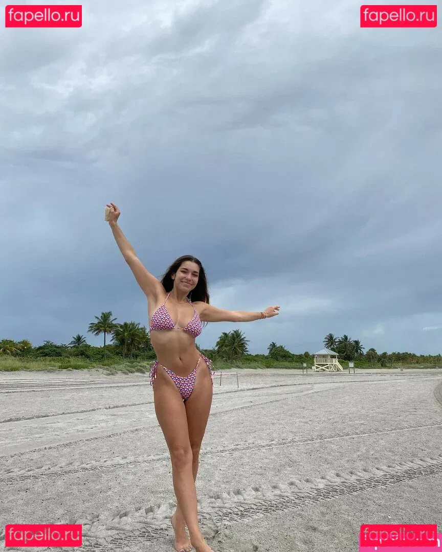 Alina Benun Onlyfans Photo Gallery 