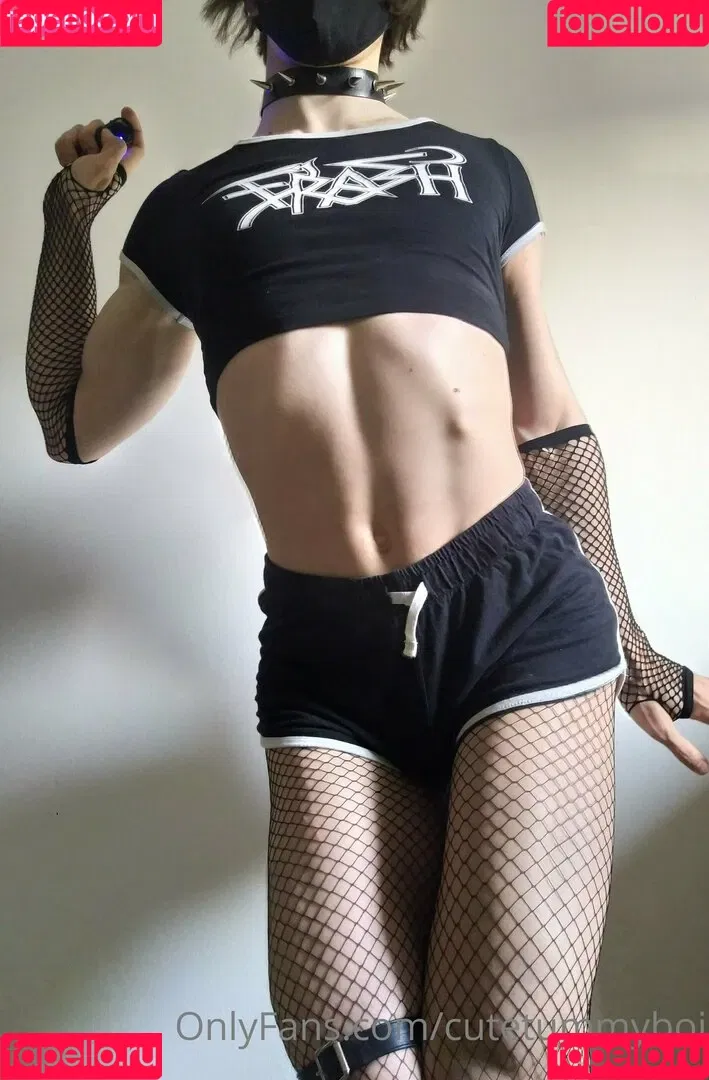 cutetummyboi / timmy_2_cute_uwu Onlyfans Photo Gallery 