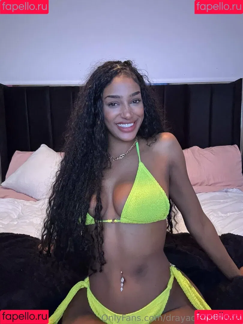 Freckles / cloudydonna / drayadominicana Onlyfans Photo Gallery 