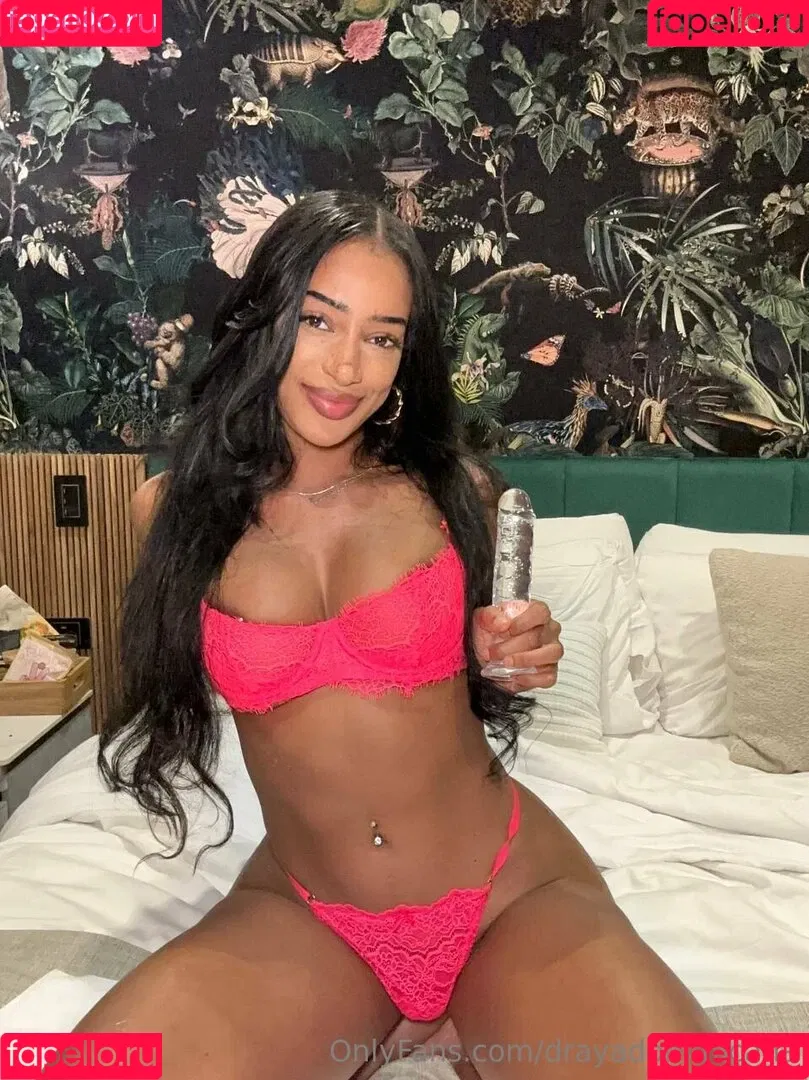 Freckles / cloudydonna / drayadominicana Onlyfans Photo Gallery 