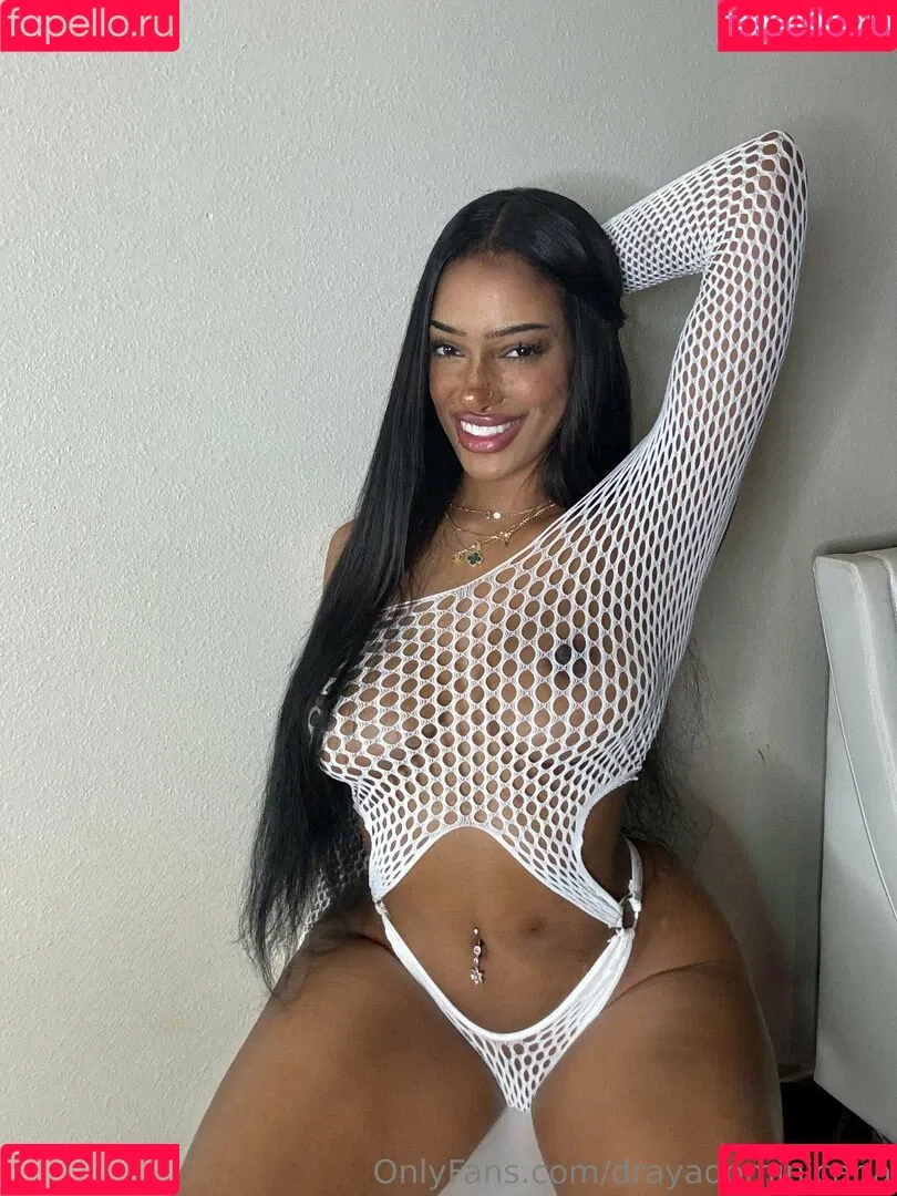 Freckles / cloudydonna / drayadominicana Onlyfans Photo Gallery 