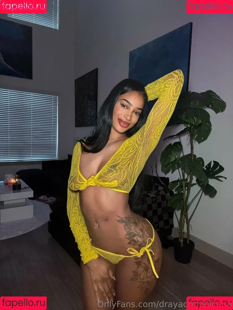 Freckles / cloudydonna / drayadominicana Onlyfans Photo Gallery 