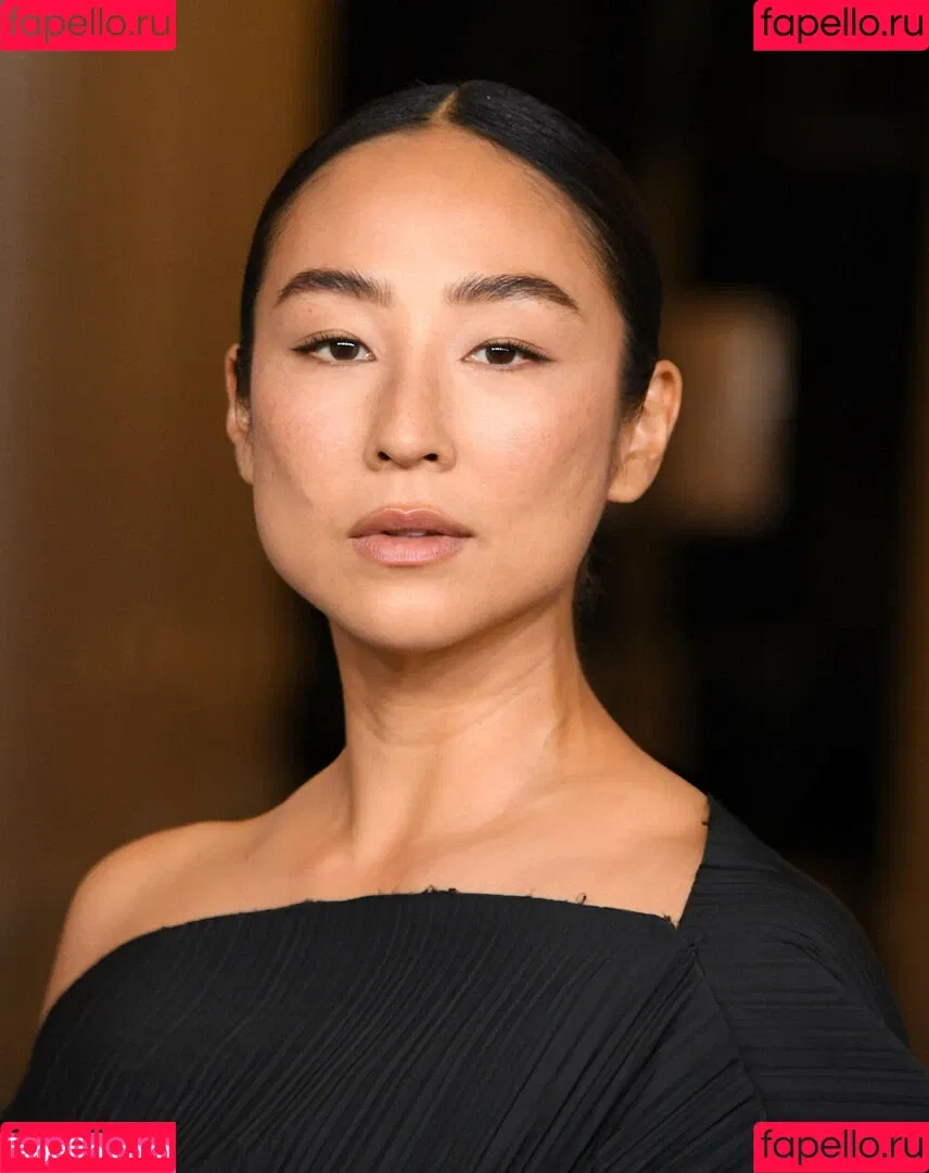 Greta Lee / g-leeboudoir / gretaleeunofficially Onlyfans Photo Gallery 