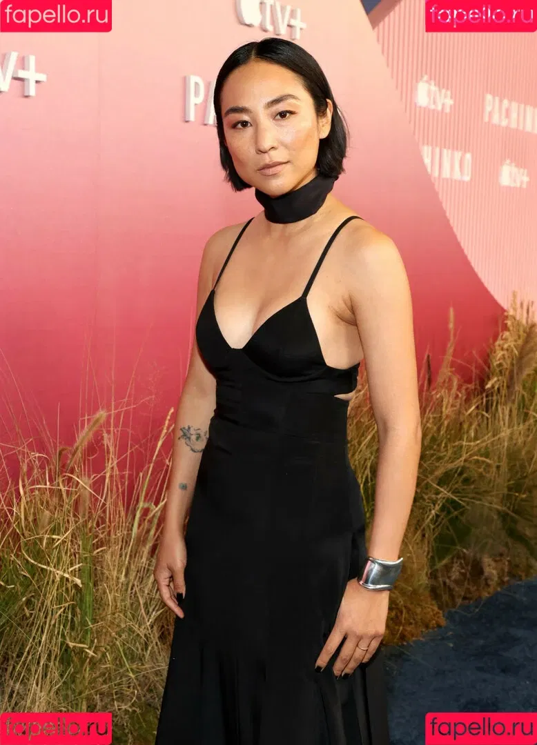 Greta Lee / g-leeboudoir / gretaleeunofficially Onlyfans Photo Gallery 