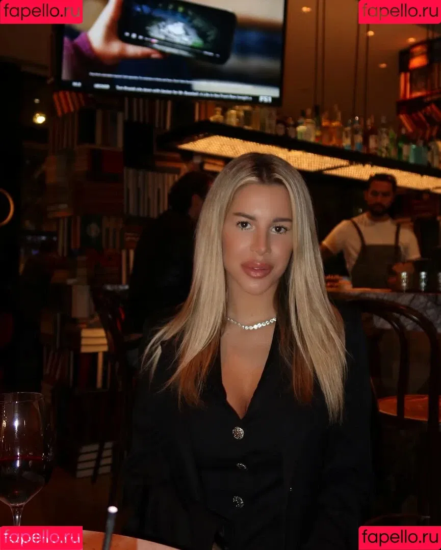 Ema Karter / emakarter / emakarter1 / mirunamilu01 Onlyfans Photo Gallery 