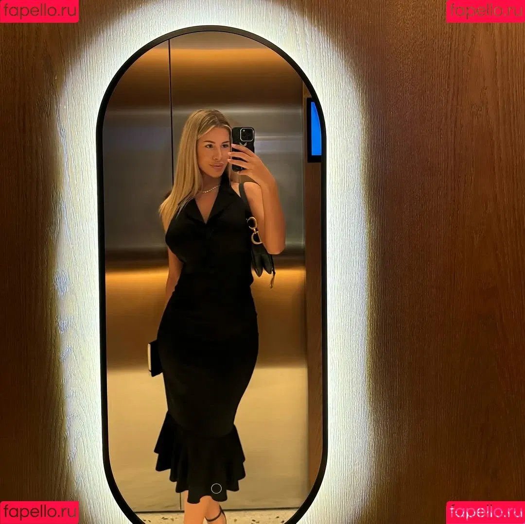 Ema Karter / emakarter / emakarter1 / mirunamilu01 Onlyfans Photo Gallery 