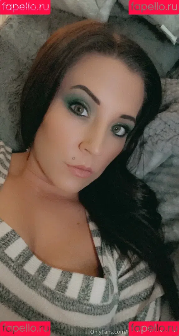 Brooke Blaze / brookeblazebb / hotwife_brookeblaze Onlyfans Photo Gallery 