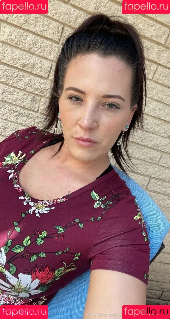 Brooke Blaze / brookeblazebb / hotwife_brookeblaze Onlyfans Photo Gallery 