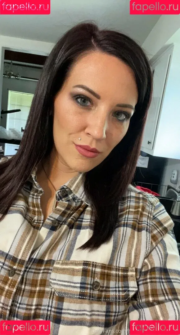 Brooke Blaze / brookeblazebb / hotwife_brookeblaze Onlyfans Photo Gallery 