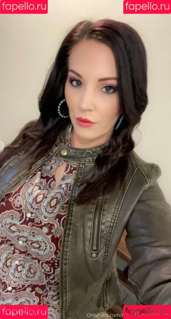 Brooke Blaze / brookeblazebb / hotwife_brookeblaze Onlyfans Photo Gallery 