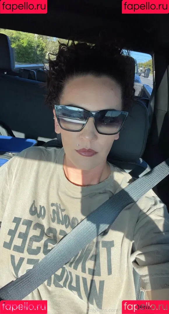 Brooke Blaze / brookeblazebb / hotwife_brookeblaze Onlyfans Photo Gallery 
