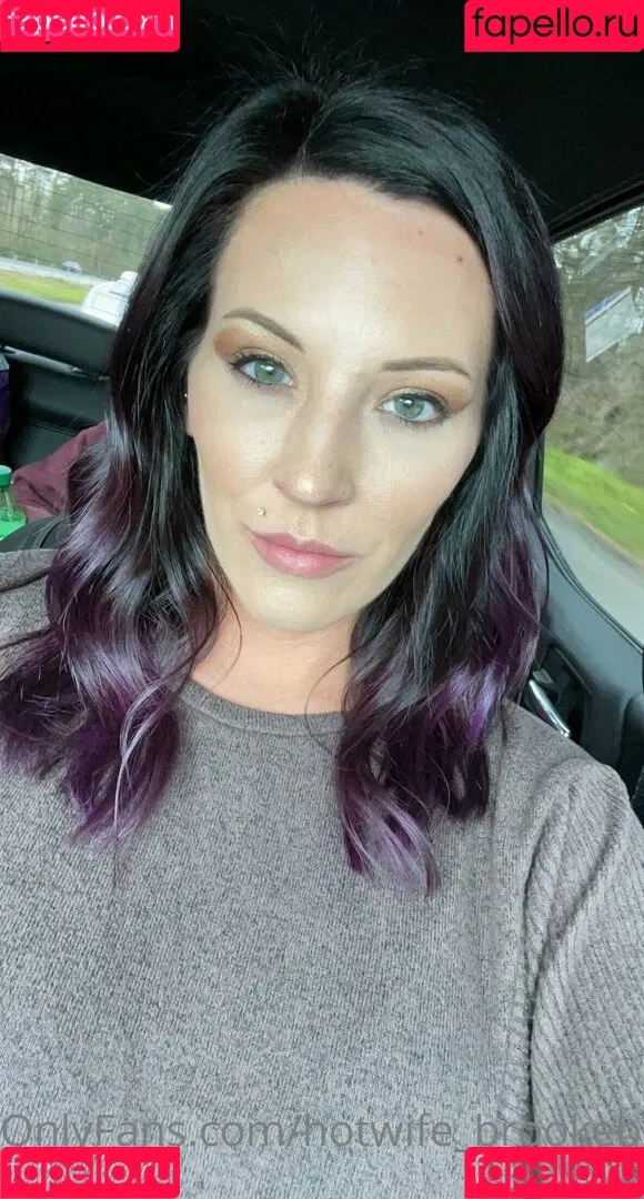 Brooke Blaze / brookeblazebb / hotwife_brookeblaze Onlyfans Photo Gallery 