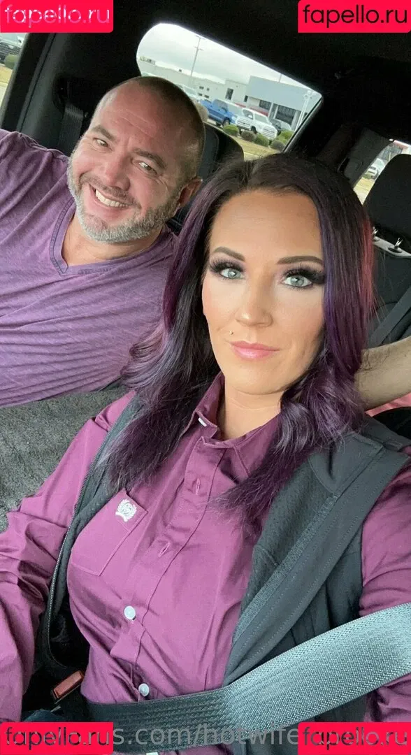 Brooke Blaze / brookeblazebb / hotwife_brookeblaze Onlyfans Photo Gallery 