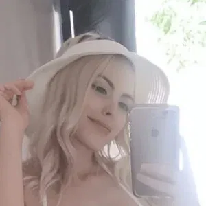 NadyaSonika Onlyfans Photo Gallery 