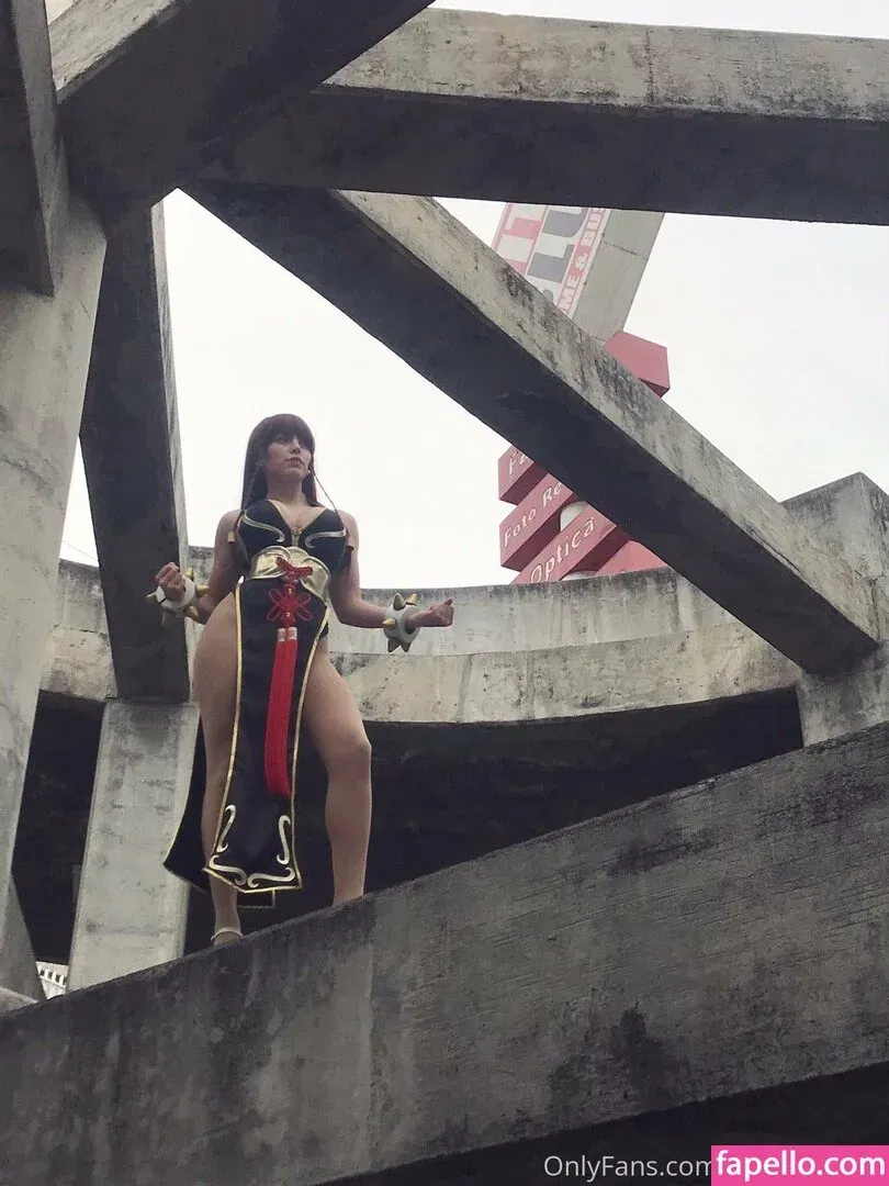 NadyaSonika Onlyfans Photo Gallery 