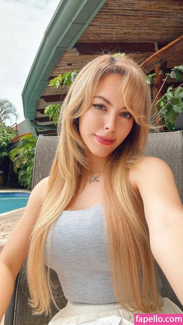 NadyaSonika Onlyfans Photo Gallery 