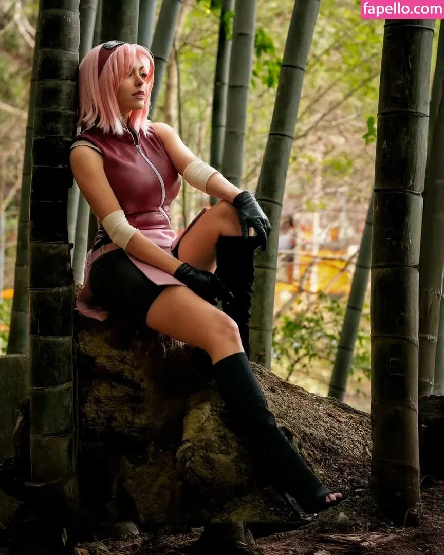 NadyaSonika Onlyfans Photo Gallery 