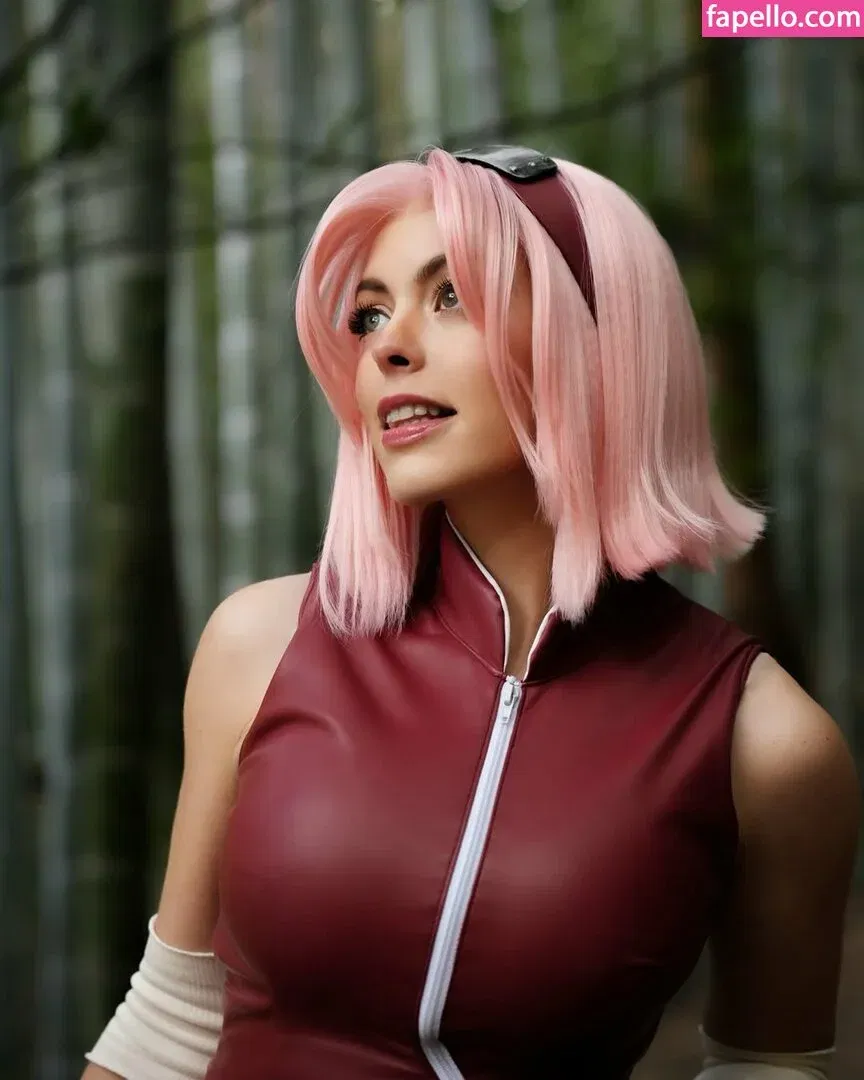 NadyaSonika Onlyfans Photo Gallery 