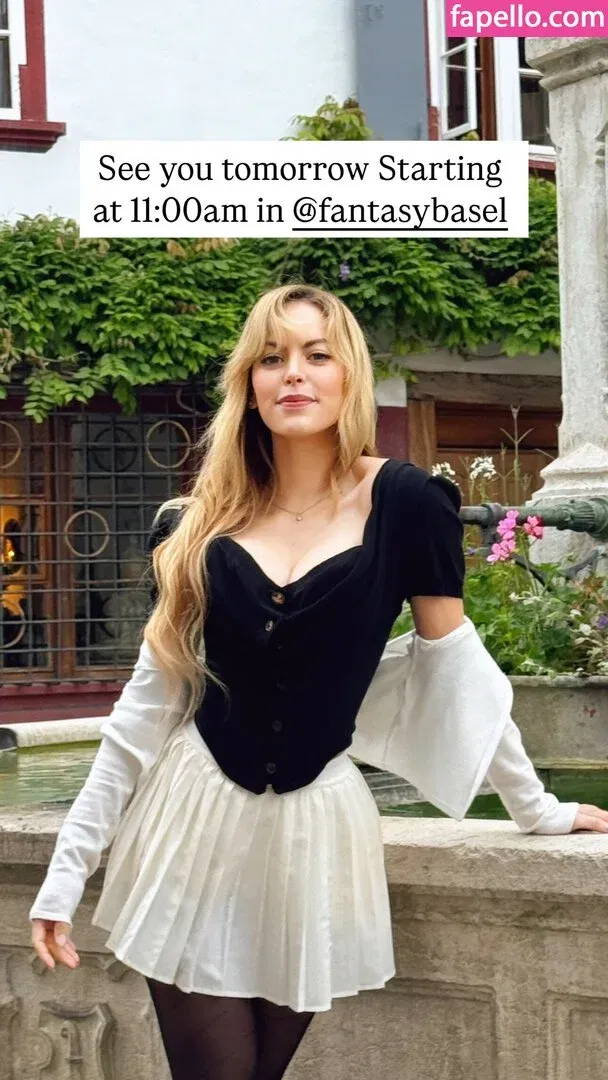 NadyaSonika Onlyfans Photo Gallery 