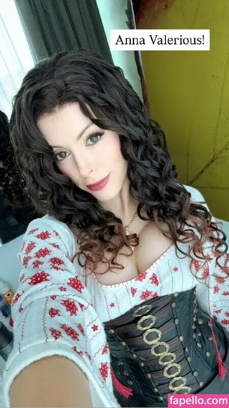 NadyaSonika Onlyfans Photo Gallery 