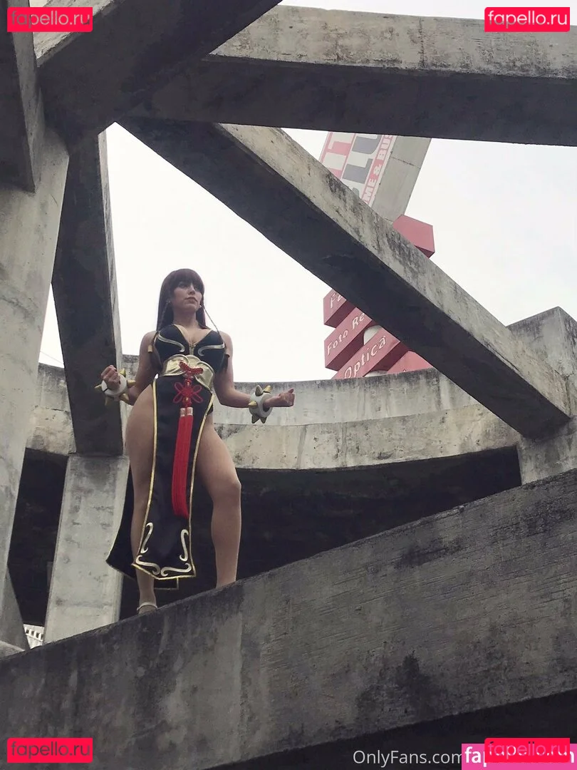 NadyaSonika Onlyfans Photo Gallery 