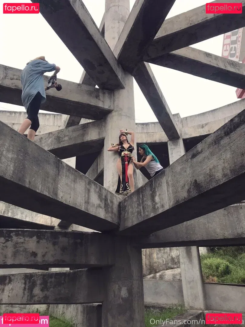 NadyaSonika Onlyfans Photo Gallery 