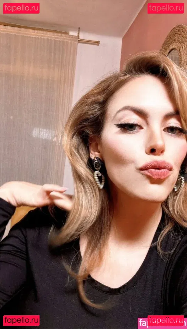 NadyaSonika Onlyfans Photo Gallery 