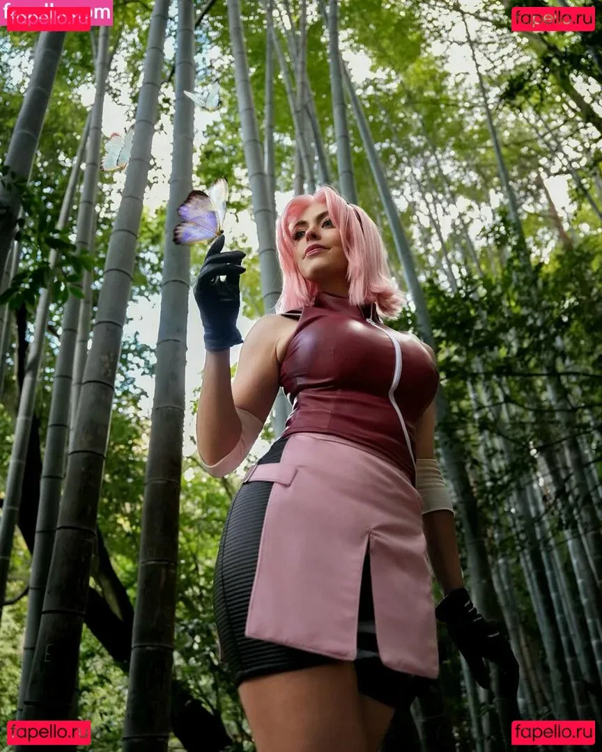 NadyaSonika Onlyfans Photo Gallery 