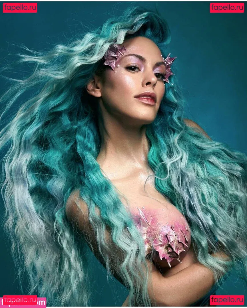 NadyaSonika Onlyfans Photo Gallery 