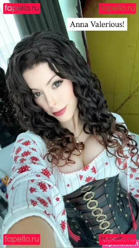 NadyaSonika Onlyfans Photo Gallery 