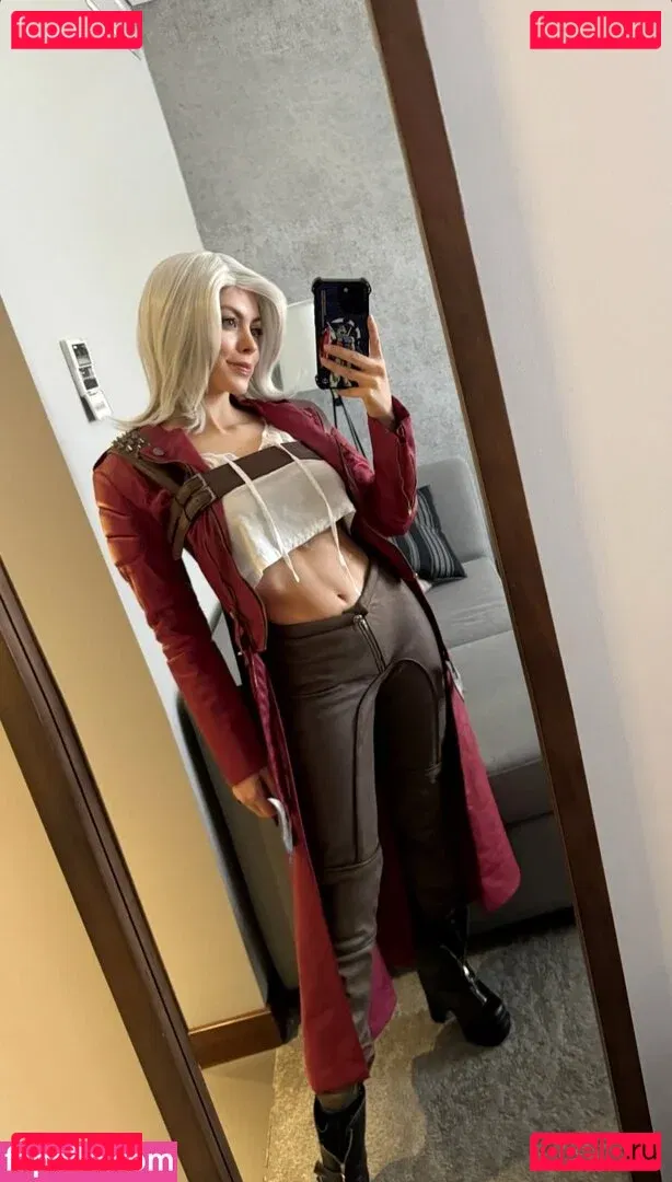 NadyaSonika Onlyfans Photo Gallery 