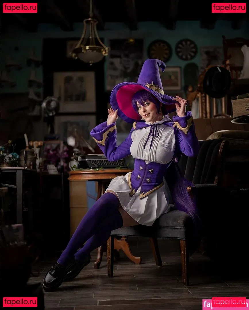 NadyaSonika Onlyfans Photo Gallery 