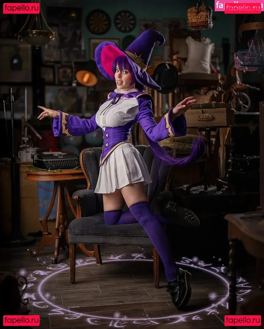 NadyaSonika Onlyfans Photo Gallery 