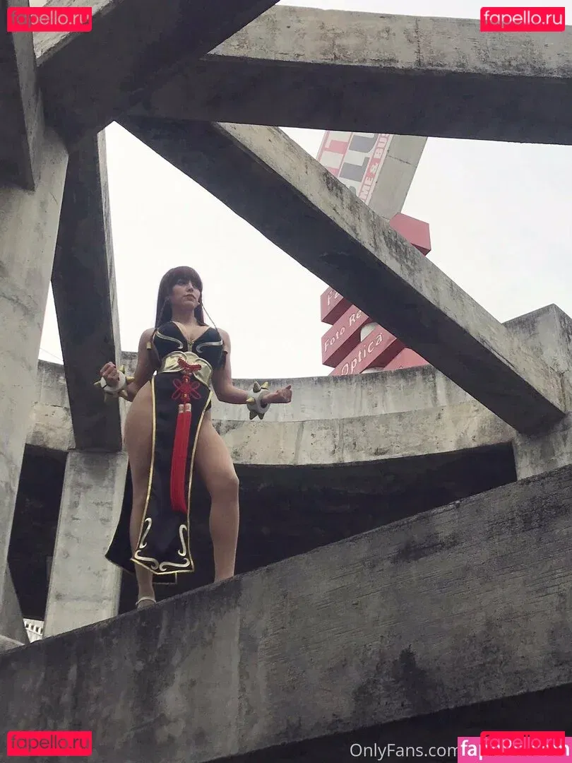 NadyaSonika Onlyfans Photo Gallery 