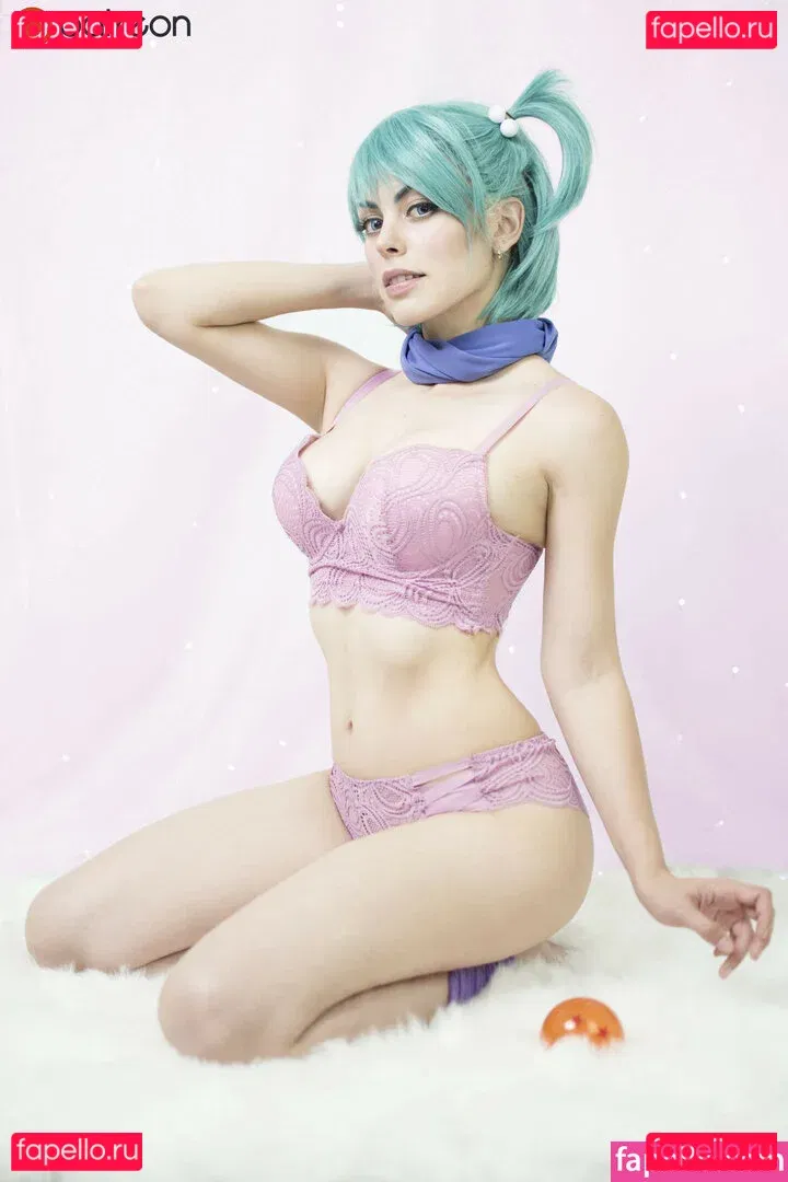 NadyaSonika Onlyfans Photo Gallery 