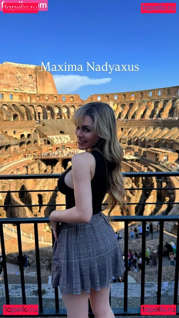 NadyaSonika Onlyfans Photo Gallery 