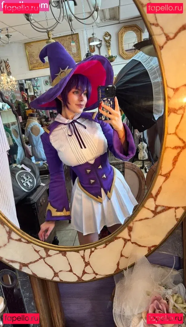 NadyaSonika Onlyfans Photo Gallery 