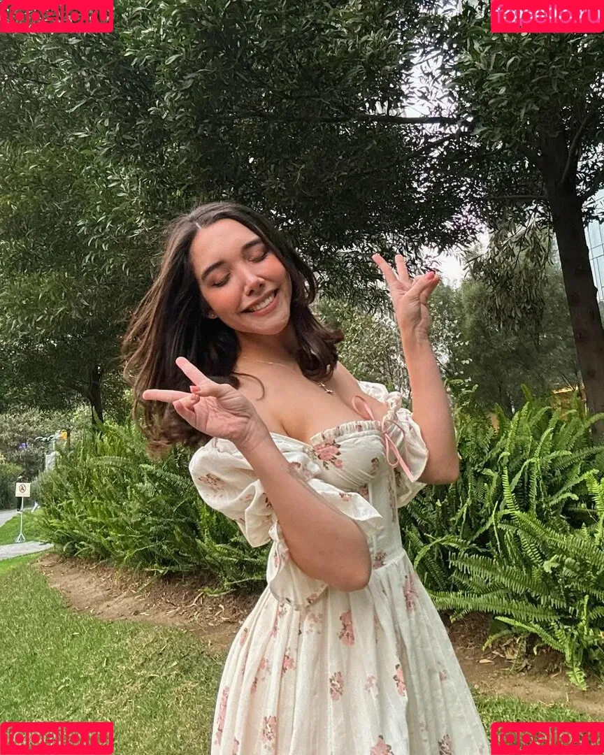 Bethcast Onlyfans Photo Gallery 