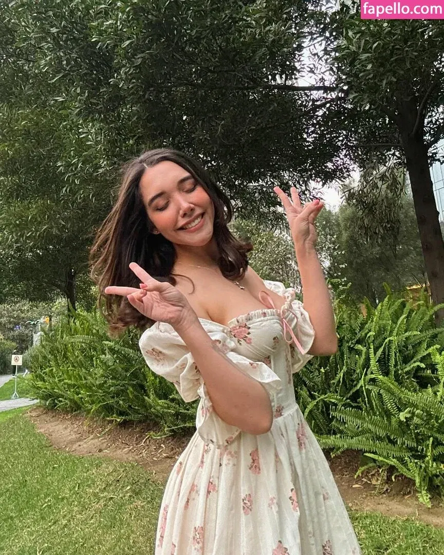 Bethcast Onlyfans Photo Gallery 