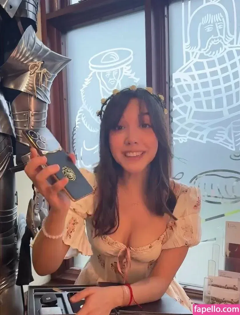 Bethcast Onlyfans Photo Gallery 