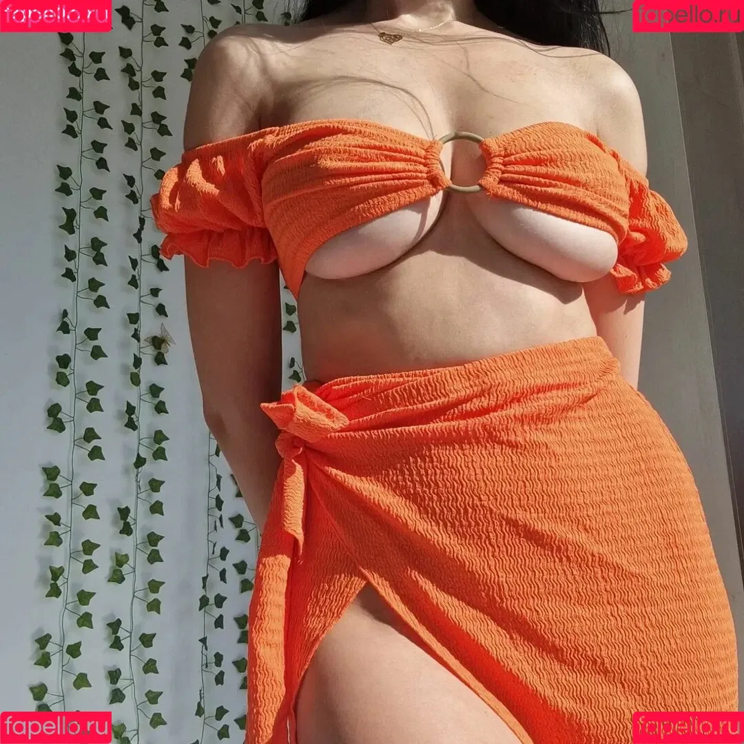 AtomicBrunette8 / Nina / atomicbrunette18 Onlyfans Photo Gallery 