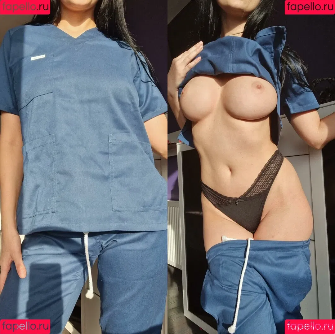 AtomicBrunette8 / Nina / atomicbrunette18 Onlyfans Photo Gallery 