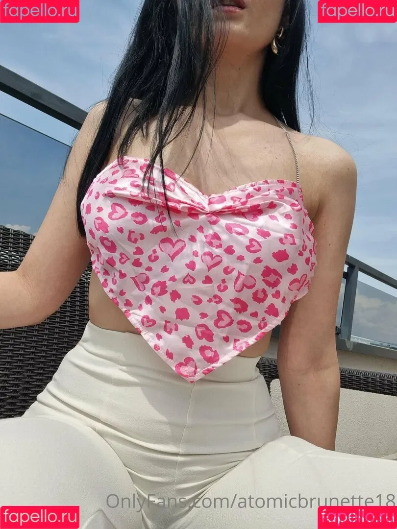 AtomicBrunette8 / Nina / atomicbrunette18 Onlyfans Photo Gallery 