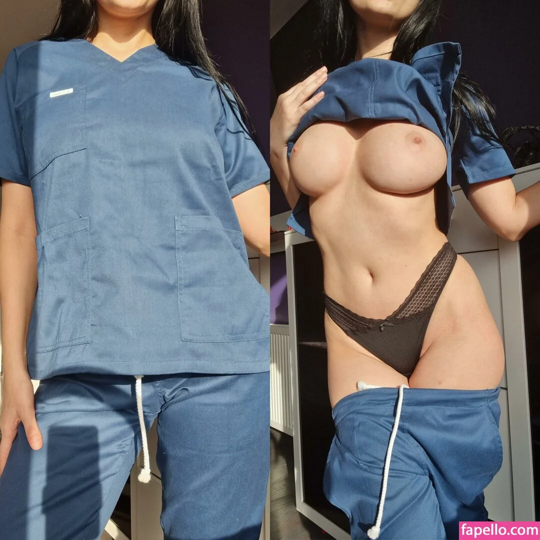 AtomicBrunette8 / Nina / atomicbrunette18 Onlyfans Photo Gallery 