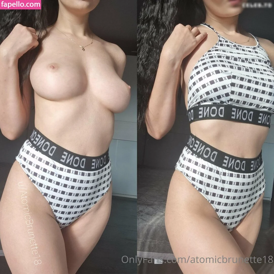AtomicBrunette8 / Nina / atomicbrunette18 Onlyfans Photo Gallery 