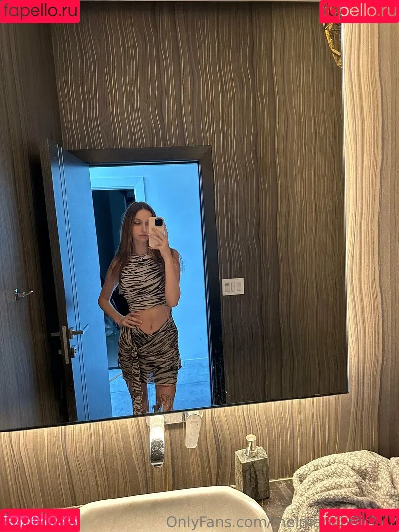 melmarieofficial2 Onlyfans Photo Gallery 
